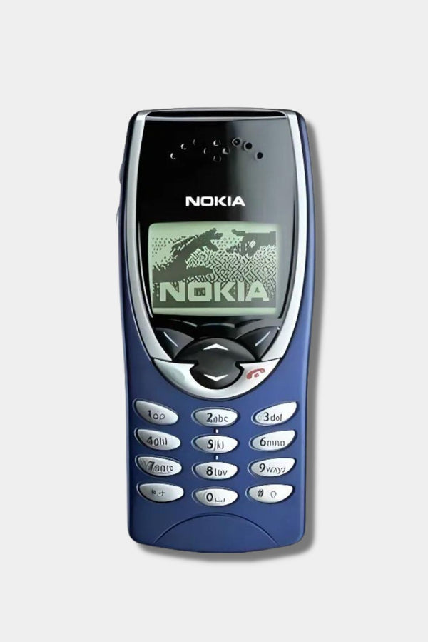 Le Nokia 8210 : un téléphone portable compact et élégant qui a marqué son époque Vintage Mobile