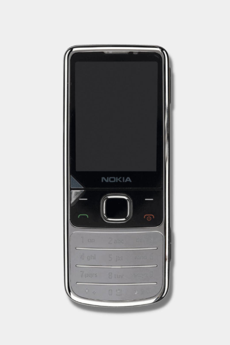 Nokia 6700 Classic Silver Vintage Mobile